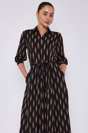 Tan Chevron Print Half Sleeve Black Midi Shirt Dress