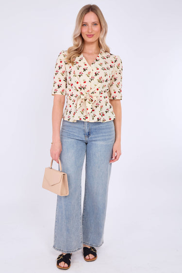 White Floral Print Short Sleeve Knotted Top
