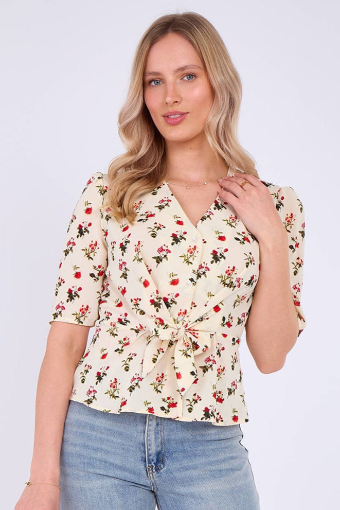 White Floral Print Short Sleeve Knotted Top