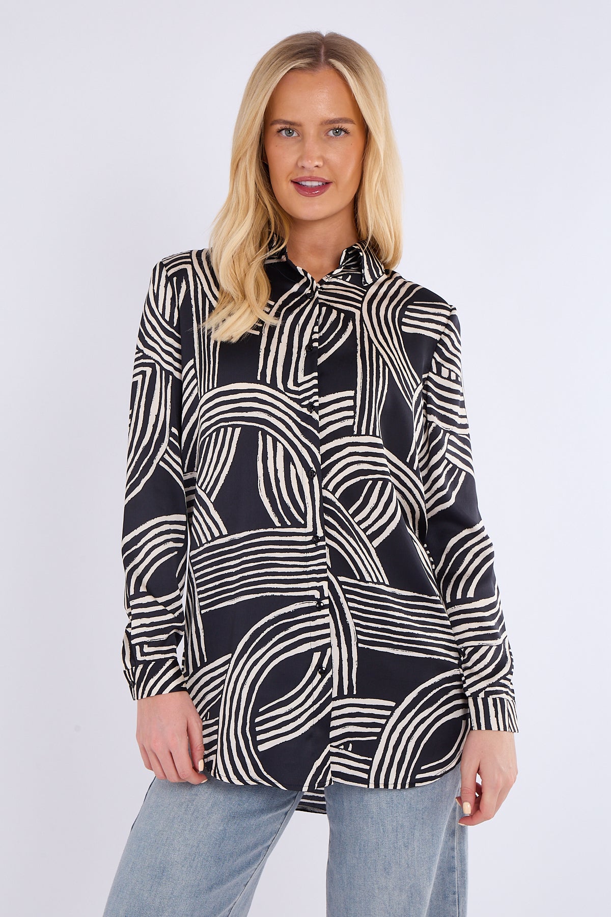 Black Geometric Print Bubble Satin Shirt