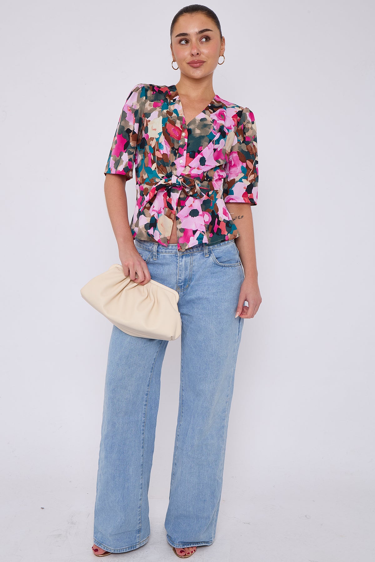Pink Roses Print Short Sleeve Knotted Top