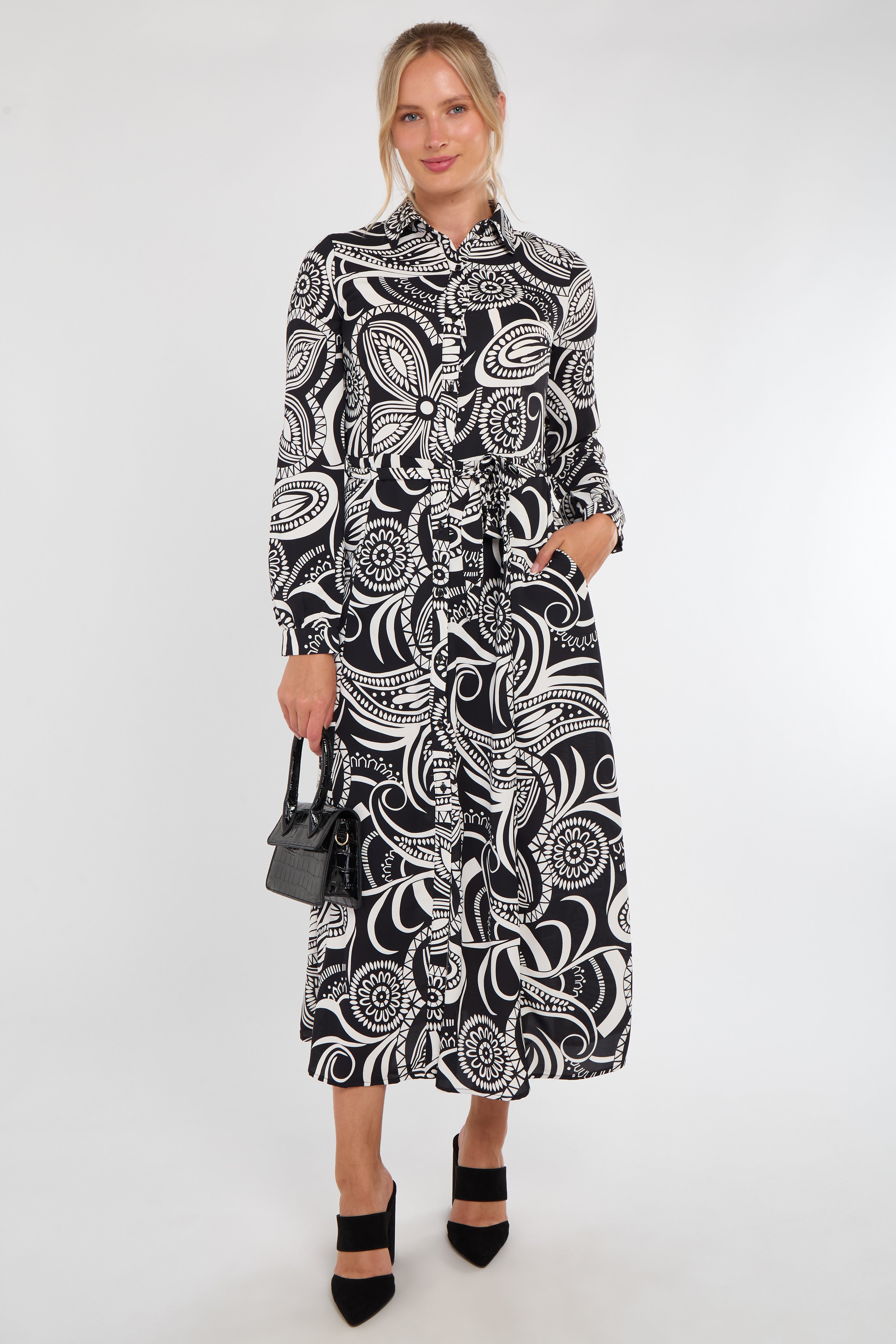 Black Retro Floral Swirl Print Maxi Shirt Dress