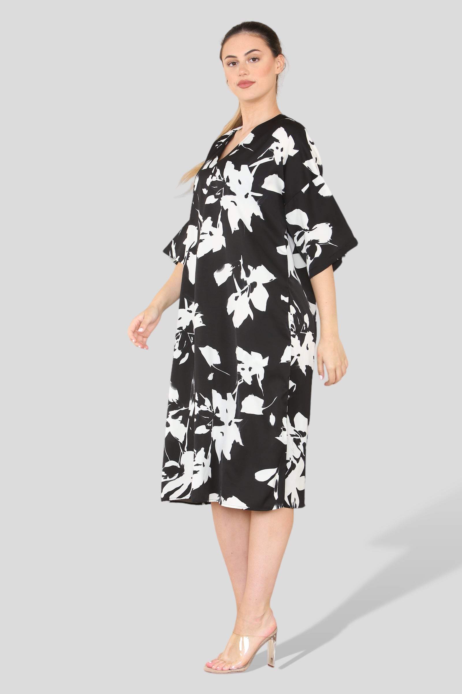 Love Sunshine Mono Floral Print Oversized Shift Midi Dress LS-2252