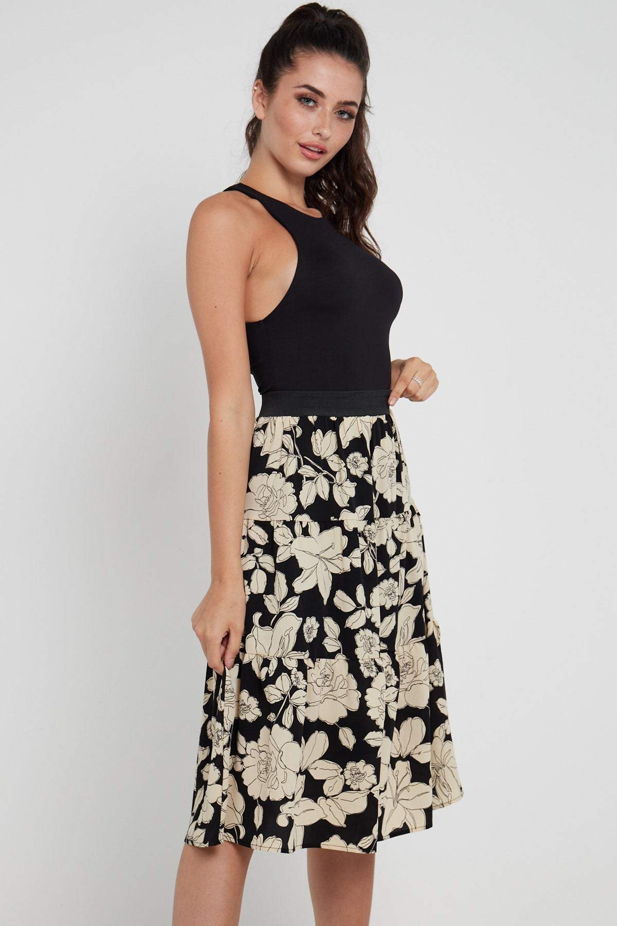 Love Sunshine Black Floral Printed Tiered Midi Skirt LS-2148 skirts
